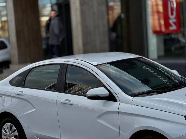Lada (ВАЗ) Vesta I Рестайлинг (NG) с пробегом 2023 года, цена 1 279 990 рублей, 45787 км, седан, Автокод Объявления