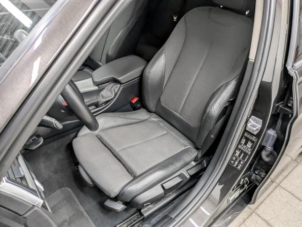 BMW 3 серии VI (F3x) Рестайлинг с пробегом 2018 года, цена 2 990 000 рублей, 118014 км, седан, Автокод Объявления
