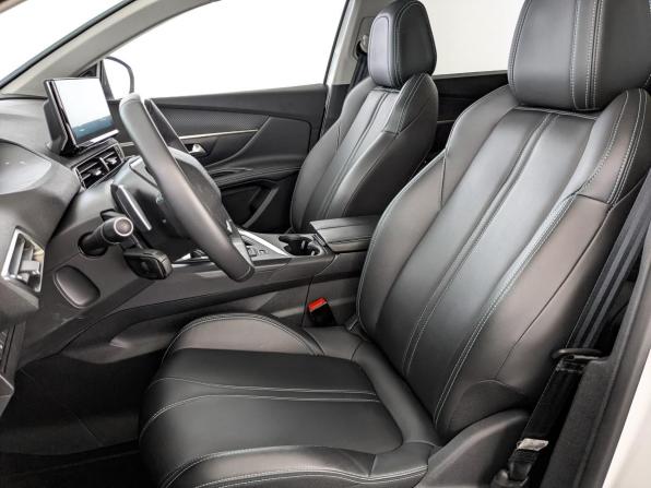 Peugeot 5008 II Рестайлинг с пробегом 2021 года, цена 2 995 000 рублей, 15397 км, внедорожник, Автокод Объявления