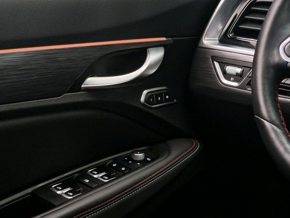 Geely Tugella I Рестайлинг с пробегом 2023 года, цена 2 990 000 рублей, 16087 км, внедорожник, Автокод Объявления