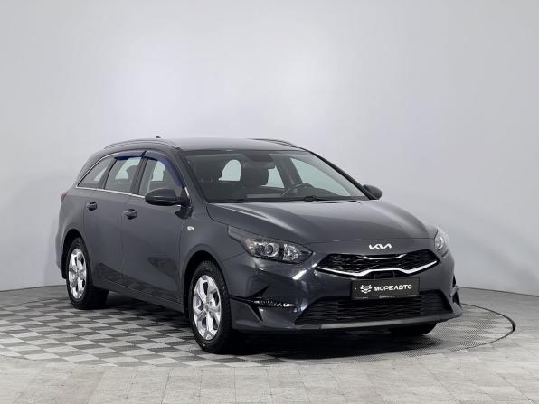 Kia Ceed III Рестайлинг с пробегом 2022 года, цена 2 180 000 рублей, 50500 км, универсал, Автокод Объявления