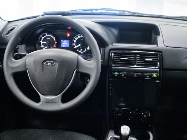 Lada (ВАЗ) Priora I Рестайлинг с пробегом 2017 года, цена 649 000 рублей, 95000 км, седан, Автокод Объявления