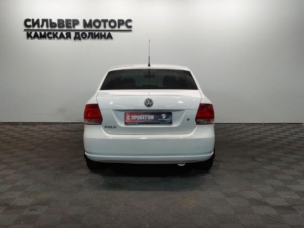 Volkswagen Polo V с пробегом 2012 года, цена 630 000 рублей, 175000 км, седан, Автокод Объявления