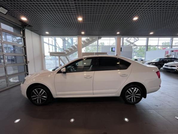 Skoda Octavia III (A7) с пробегом 2016 года, цена 1 870 000 рублей, 138220 км, лифтбек, Автокод Объявления