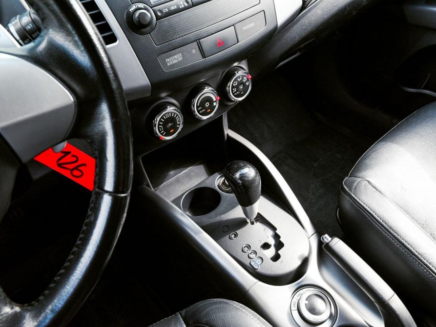 Mitsubishi Outlander II Рестайлинг Екатеринбург  - изображение 9