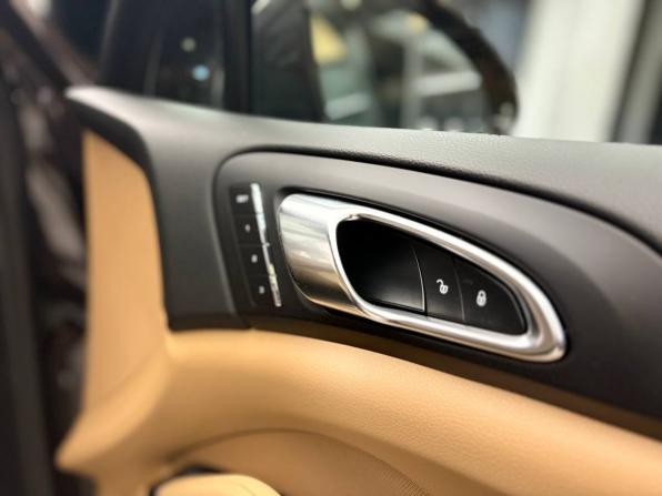 Porsche Cayenne II Рестайлинг (958) с пробегом 2017 года, цена 3 989 000 рублей, 138000 км, внедорожник, Автокод Объявления