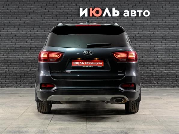 Kia Sorento III Prime Рестайлинг с пробегом 2019 года, цена 2 500 000 рублей, 176355 км, внедорожник, Автокод Объявления