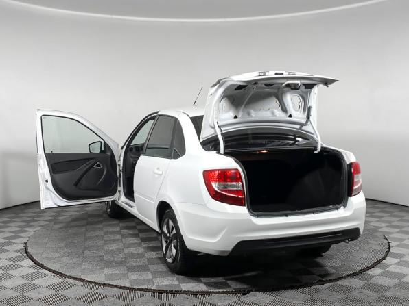 Lada (ВАЗ) Granta I Рестайлинг с пробегом 2023 года, цена 661 000 рублей, 66268 км, седан, Автокод Объявления
