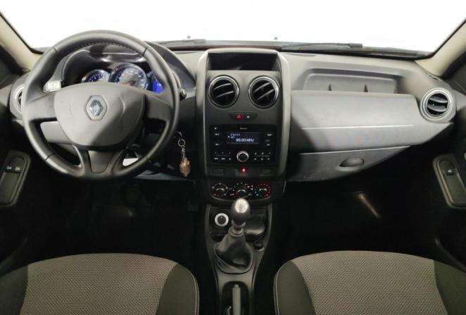 Renault Duster I Рестайлинг с пробегом 2018 года, цена 1 450 000 рублей, 118301 км, внедорожник, Автокод Объявления