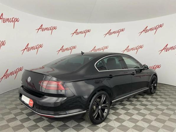 Volkswagen Passat B8 с пробегом 2018 года, цена 1 879 000 рублей, 177396 км, седан, Автокод Объявления