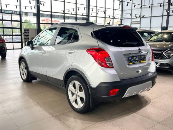 Opel Mokka I с пробегом 2014 года, цена 1 070 000 рублей, 115120 км, внедорожник, Автокод Объявления