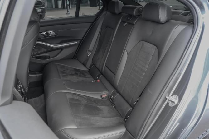 BMW 3 серии VII (G2x) с пробегом 2021 года, цена 3 990 000 рублей, 91755 км, седан, Автокод Объявления