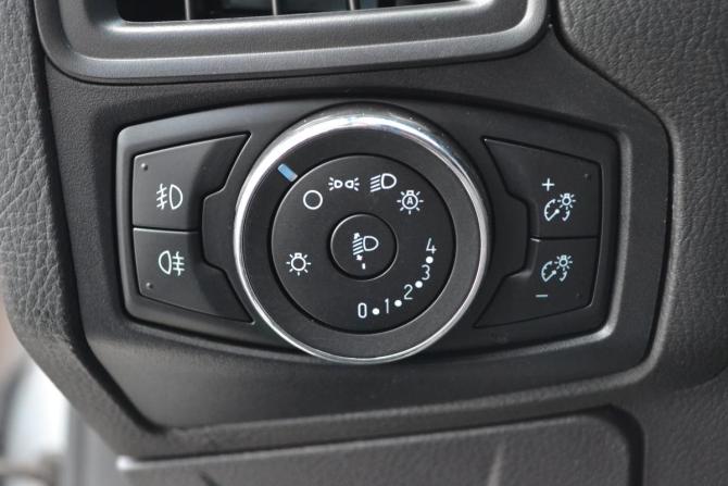 Ford Focus III с пробегом 2012 года, цена 800 000 рублей, 120464 км, седан, Автокод Объявления