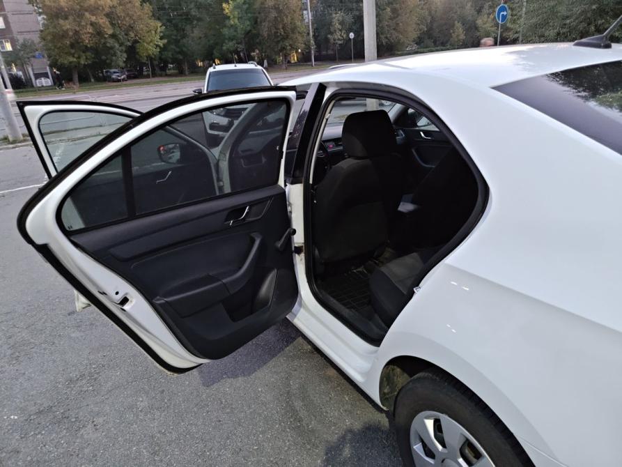 Skoda Rapid I Челябинск  - изображение 10