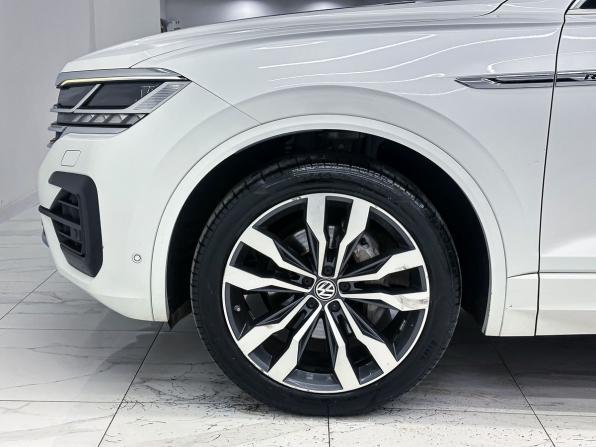 Volkswagen Touareg III с пробегом 2018 года, цена 5 350 000 рублей, 111049 км, внедорожник, Автокод Объявления