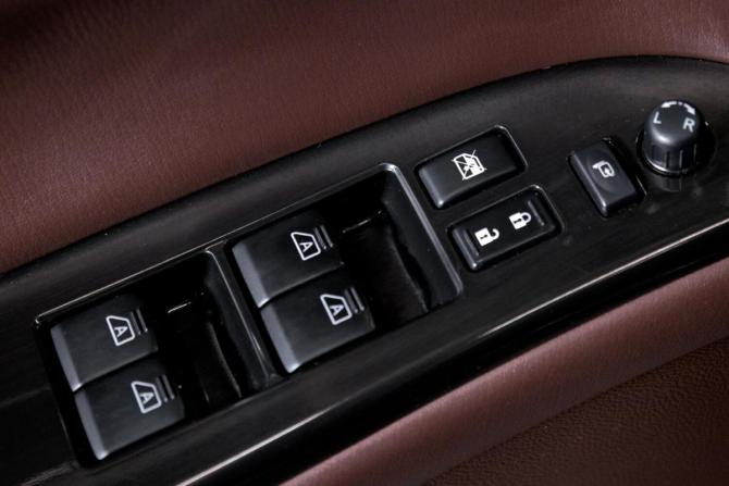 Infiniti QX50 I Рестайлинг с пробегом 2016 года, цена 2 149 000 рублей, 111000 км, внедорожник, Автокод Объявления