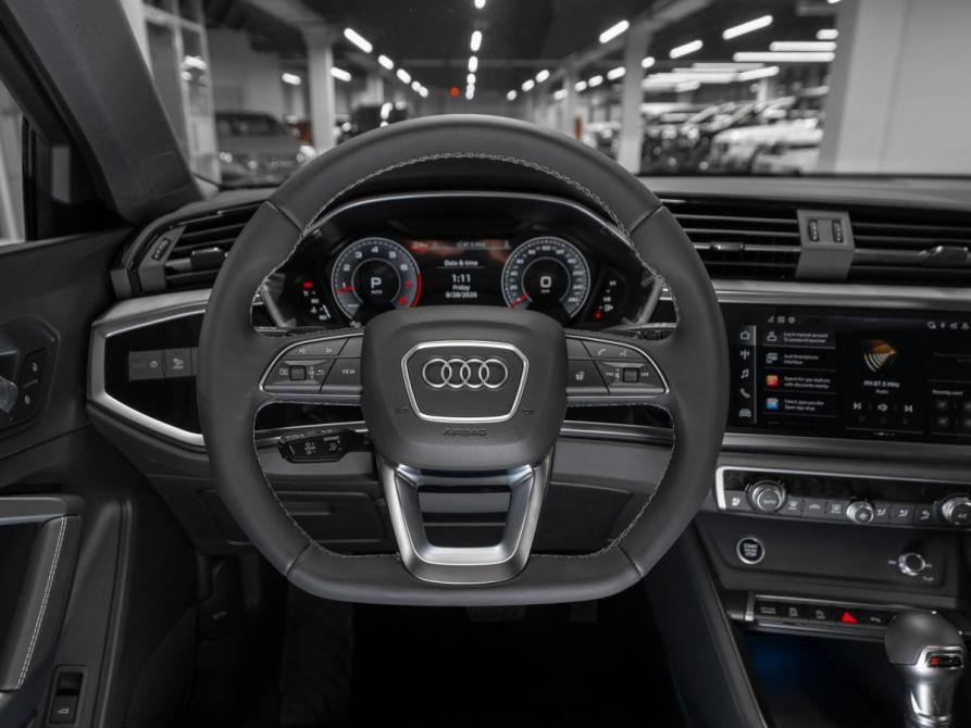 Audi Q3 II (F3) Москва  - изображение 11