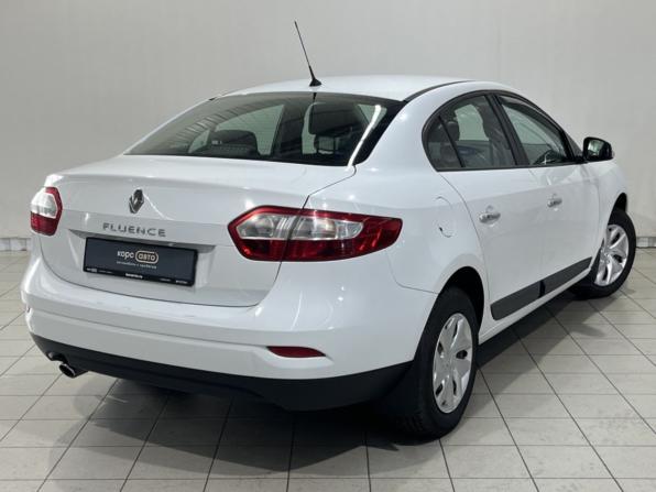 Renault Fluence I Рестайлинг с пробегом 2014 года, цена 935 000 рублей, 122497 км, седан, Автокод Объявления