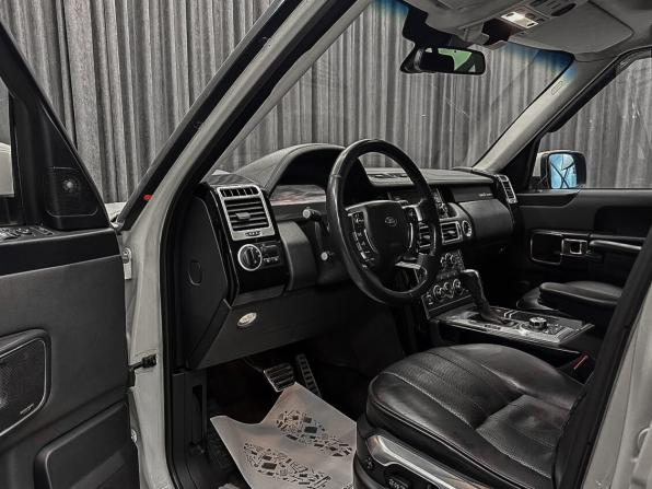Land Rover Range Rover III Рестайлинг 2 с пробегом 2009 года, цена 1 510 000 рублей, 290000 км, внедорожник, Автокод Объявления