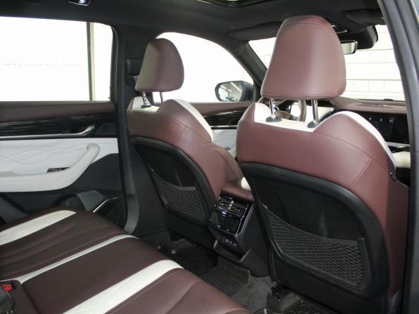 Geely Monjaro I с пробегом 2023 года, цена 3 570 000 рублей, 28526 км, внедорожник, Автокод Объявления