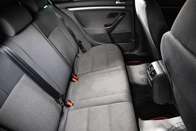 Volkswagen Jetta V с пробегом 2009 года, цена 529 000 рублей, 180000 км, седан, Автокод Объявления