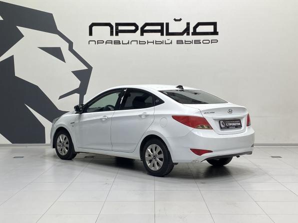 Hyundai Solaris I Рестайлинг с пробегом 2016 года, цена 1 059 900 рублей, 216511 км, седан, Автокод Объявления