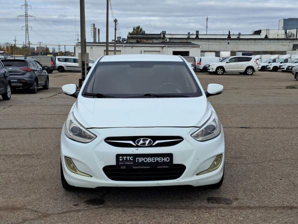 Hyundai Solaris I с пробегом 2013 года, цена 775 000 рублей, 156000 км, седан, Автокод Объявления
