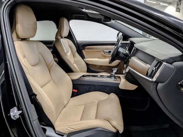 Volvo S90 II с пробегом 2020 года, цена 2 935 000 рублей, 118381 км, седан, Автокод Объявления