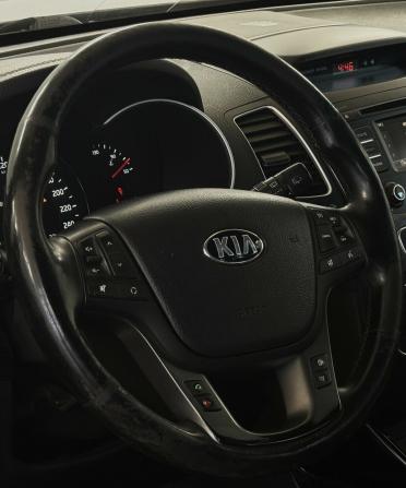 Kia Sorento II Рестайлинг с пробегом 2014 года, цена 1 750 000 рублей, 254245 км, внедорожник, Автокод Объявления