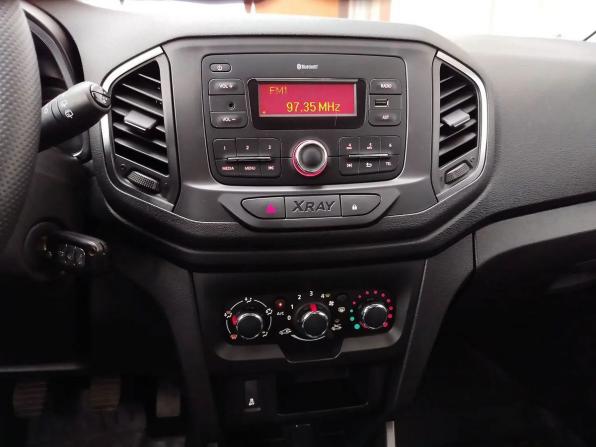 Lada (ВАЗ) XRAY I с пробегом 2021 года, цена 910 000 рублей, 44342 км, хэтчбек, Автокод Объявления