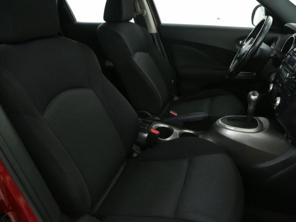 Nissan Juke I с пробегом 2012 года, цена 953 000 рублей, 136800 км, внедорожник, Автокод Объявления