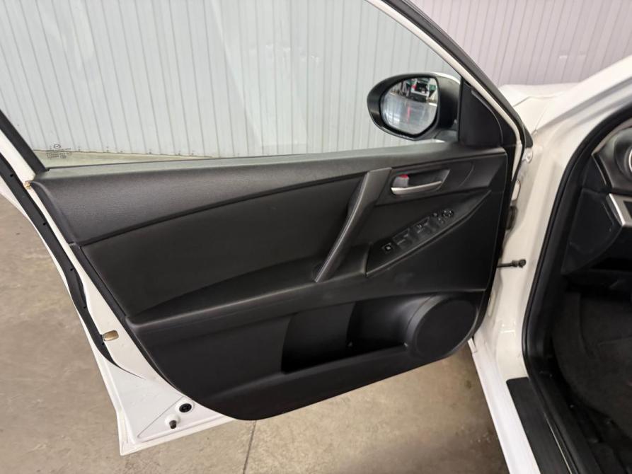 Mazda 3 II (BL) Рестайлинг Краснодар  - изображение 16