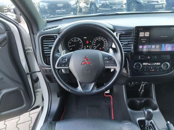 Mitsubishi Outlander III с пробегом 2014 года, цена 1 743 000 рублей, 210227 км, внедорожник, Автокод Объявления