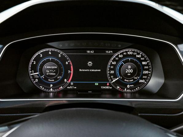 Volkswagen Tiguan II с пробегом 2018 года, цена 2 249 000 рублей, 154581 км, внедорожник, Автокод Объявления