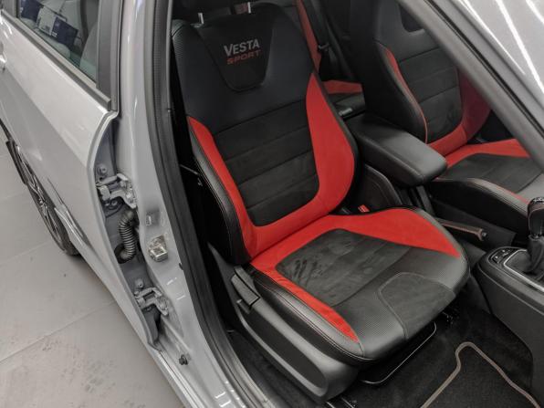 Lada (ВАЗ) Vesta I с пробегом 2019 года, цена 1 370 000 рублей, 17958 км, седан, Автокод Объявления
