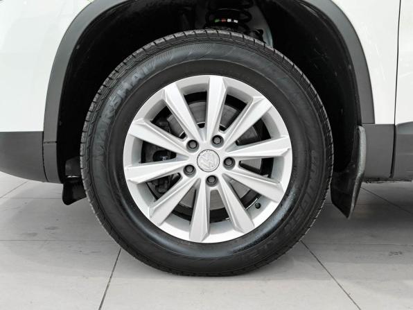 Volkswagen Tiguan I Рестайлинг с пробегом 2016 года, цена 1 250 000 рублей, 225139 км, внедорожник, Автокод Объявления