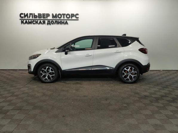Renault Kaptur I с пробегом 2017 года, цена 1 640 000 рублей, 61800 км, внедорожник, Автокод Объявления