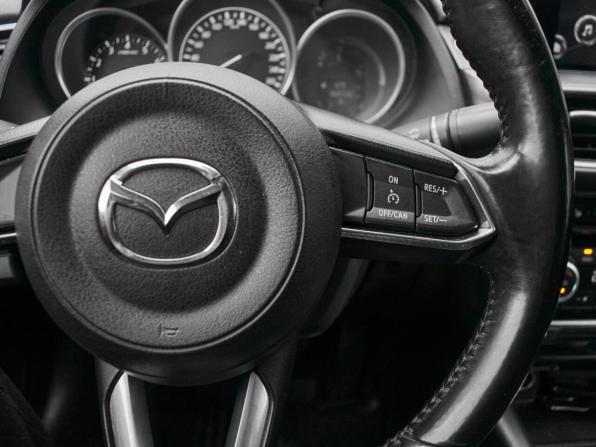 Mazda 6 III (GJ) Рестайлинг с пробегом 2018 года, цена 1 985 000 рублей, 168592 км, седан, Автокод Объявления