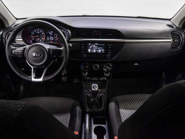 Kia Rio IV с пробегом 2017 года, цена 929 000 рублей, 131183 км, седан, Автокод Объявления