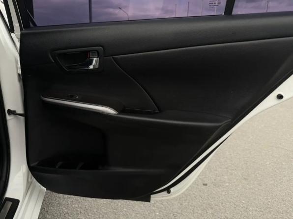 Toyota Camry VII (XV50) Рестайлинг с пробегом 2015 года, цена 1 649 000 рублей, 156854 км, седан, Автокод Объявления