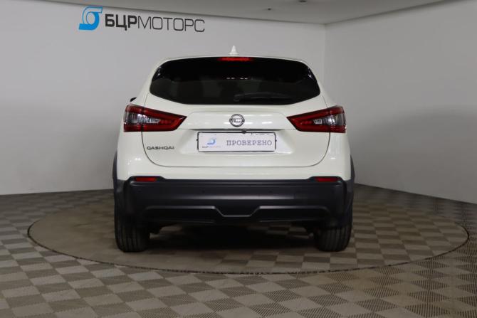 Nissan Qashqai II с пробегом 2019 года, цена 1 999 990 рублей, 55715 км, внедорожник, Автокод Объявления