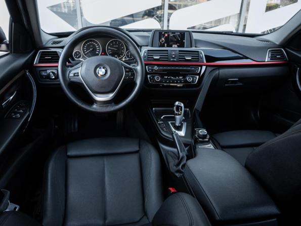 BMW 3 серии VI (F3x) Рестайлинг с пробегом 2016 года, цена 2 150 000 рублей, 148744 км, седан, Автокод Объявления