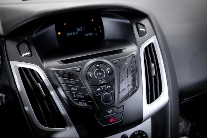 Ford Focus III с пробегом 2012 года, цена 899 000 рублей, 75000 км, хэтчбек, Автокод Объявления