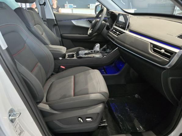 Новый Xcite X-Cross 7 2024 года, цена 2 654 200 рублей, внедорожник, Автокод Объявления