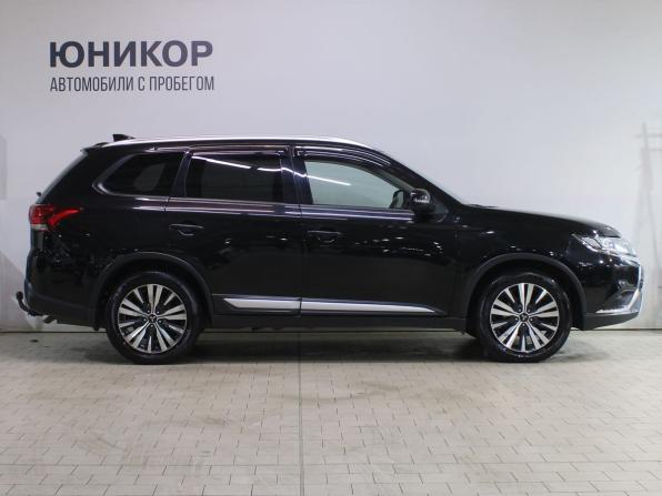 Mitsubishi Outlander III Рестайлинг 3 с пробегом 2018 года, цена 1 929 000 рублей, 138160 км, внедорожник, Автокод Объявления