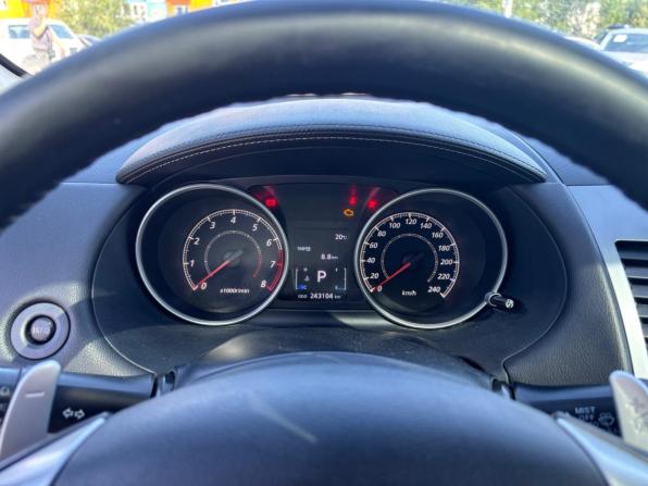 Mitsubishi Outlander II Рестайлинг с пробегом 2011 года, цена 1 185 000 рублей, 242985 км, внедорожник, Автокод Объявления
