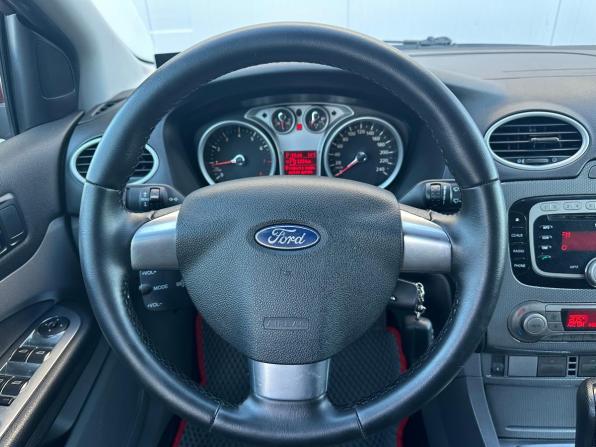 Ford Focus II Рестайлинг с пробегом 2010 года, цена 700 000 рублей, 181000 км, хэтчбек, Автокод Объявления