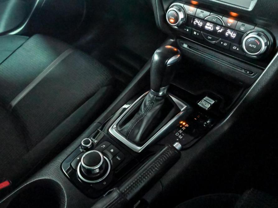 Mazda Axela III Рестайлинг Екатеринбург  - изображение 17