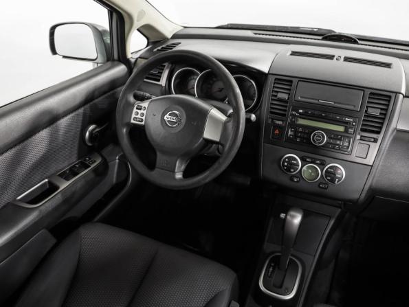 Nissan Tiida I с пробегом 2008 года, цена 549 000 рублей, 283206 км, хэтчбек, Автокод Объявления