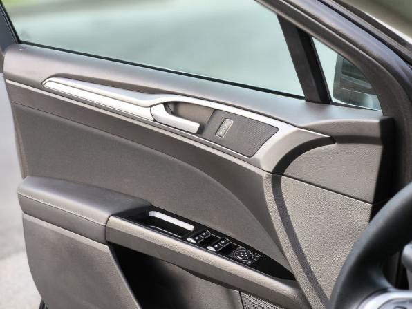 Ford Mondeo V с пробегом 2019 года, цена 2 199 000 рублей, 49665 км, седан, Автокод Объявления